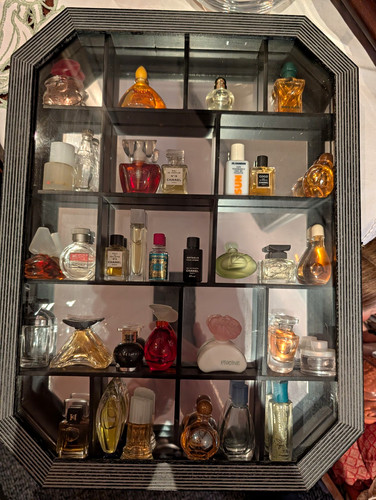 Parfum miniaturen 32 - parfum-miniaturen,